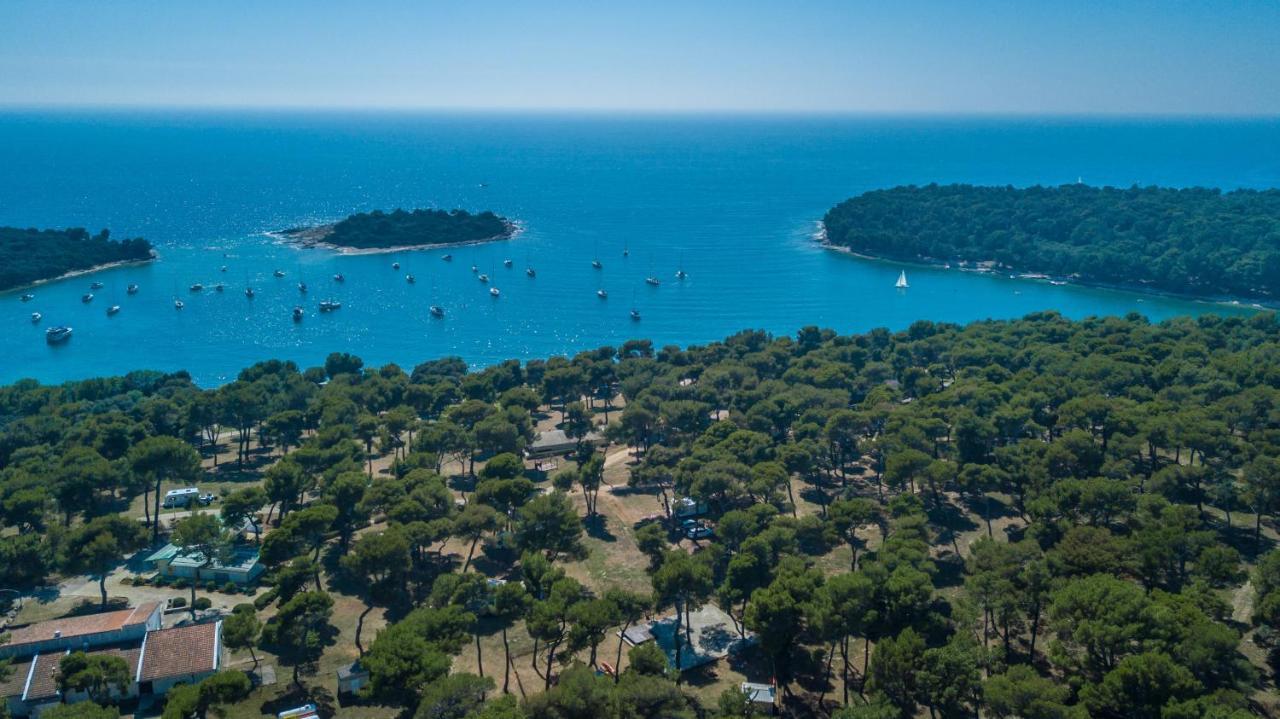 Mobile Homes Pine Sea Banjole Buitenkant foto